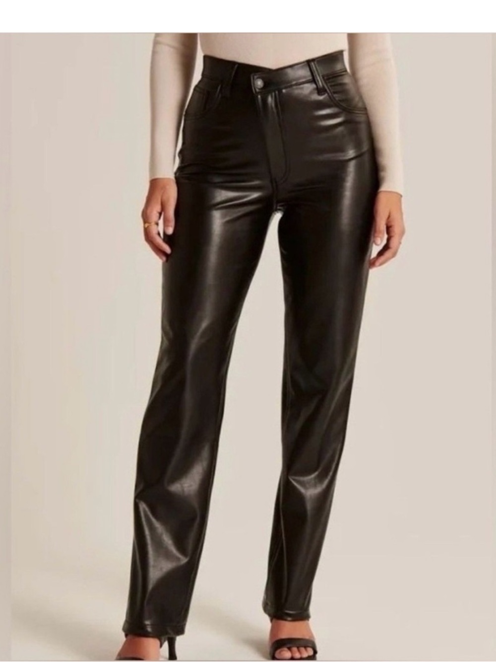 Abercrombie & Fitch Curvy Love Criss-Cross waistband Vegan Leather 90s Straight